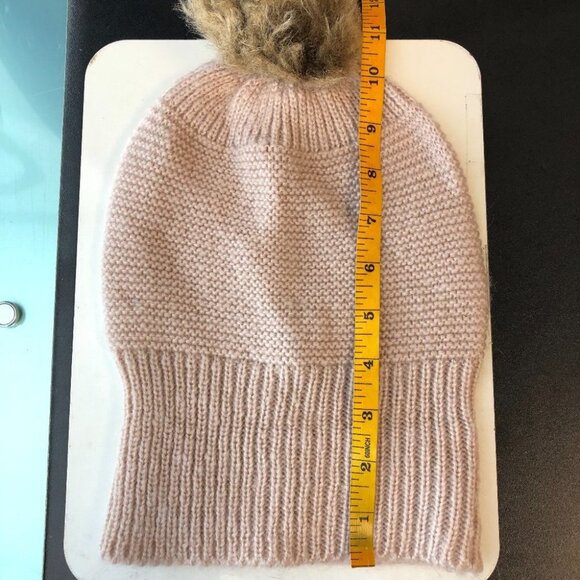 Ardene Nude Pink Knit Toque Beanie with Faux Fur Pom Pom OS - Picture 9 of 12